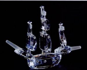 5½" Optic Crystal Sailboat Figurine
