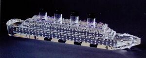 Optic Crystal Titanic Ship Figurine