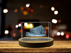 Unique Mudhif House 3D Engraved Crystal Sculpture Gift