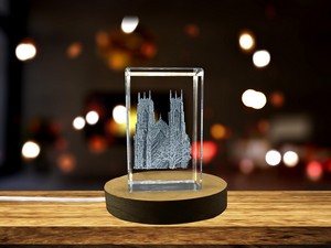 York Minster 3D Crystal Trophy and Award Recognition - Exquisite Engraved Cathedral Souvenir