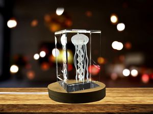 Jellyfish 3D Engraved Crystal Novelty Decor - Image 2