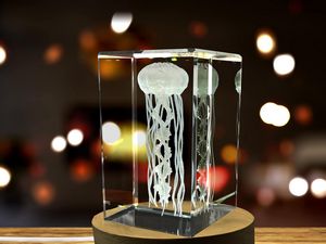 Jellyfish 3D Engraved Crystal Novelty Decor - Image 6
