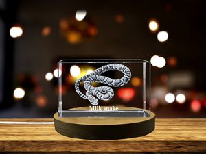 Enchanting 3D Engraved Crystal | Milk Snake