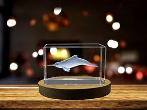 La Plata Dolphin Crystal Trophy Award - Recognition for Exquisite 3D Engraved Marine Art