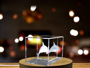 Stunning Clymene Dolphin Sculpted in Shimmering Crystal Collector's Statue - Image 5