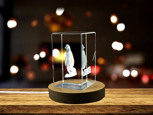 Southern Rockhopper Penguin 3D Crystal Trophy Recognition - Elegant Decor with LED Base - Image 5