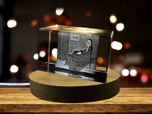 Arrangement in Grey and Black 3D Engraved Crystal Decor - Image 2